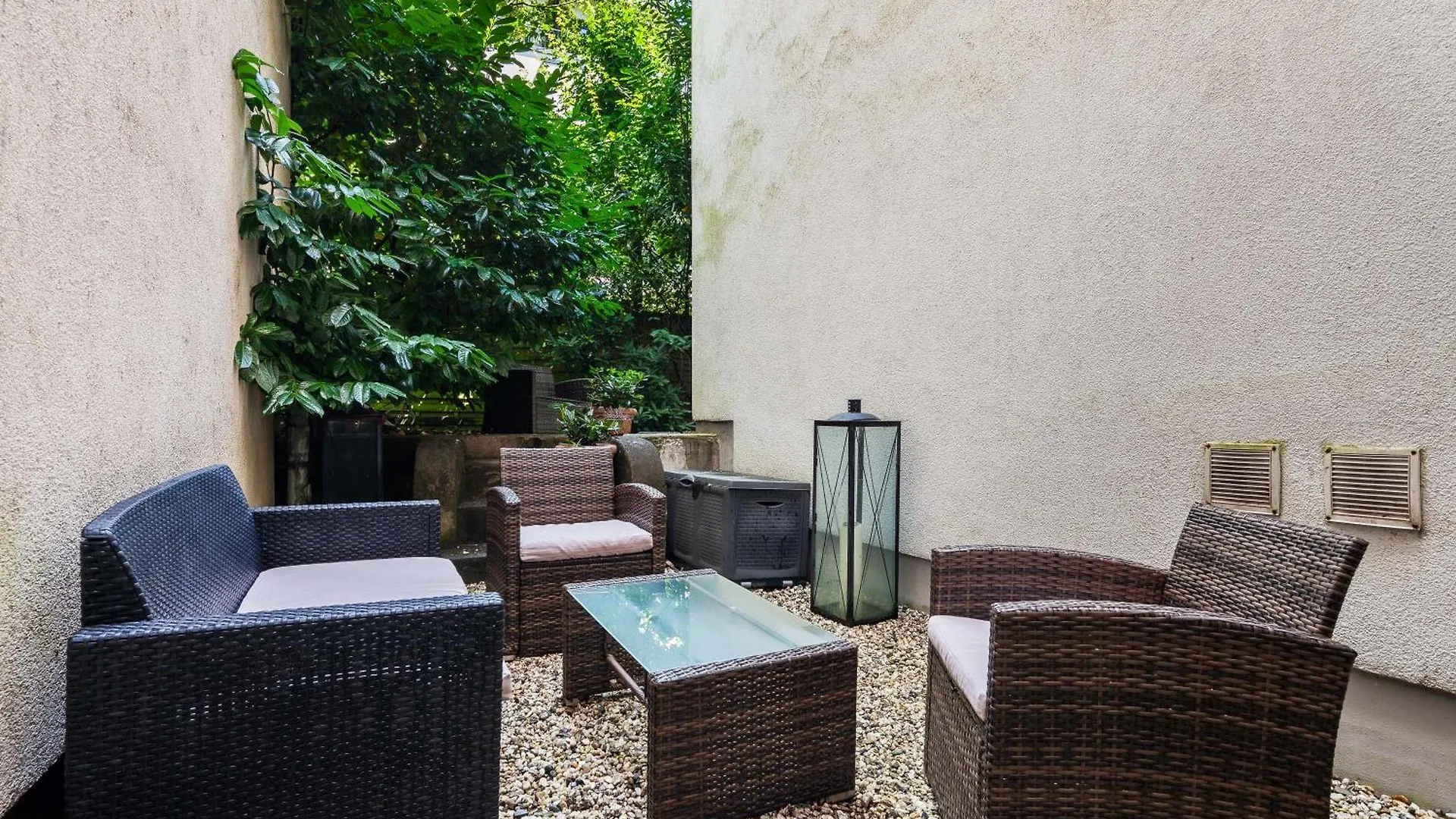 Nachhaltig Uebernachten - Naehe Alster Mit Terrasse Hamburg-Harburg Lägenhet